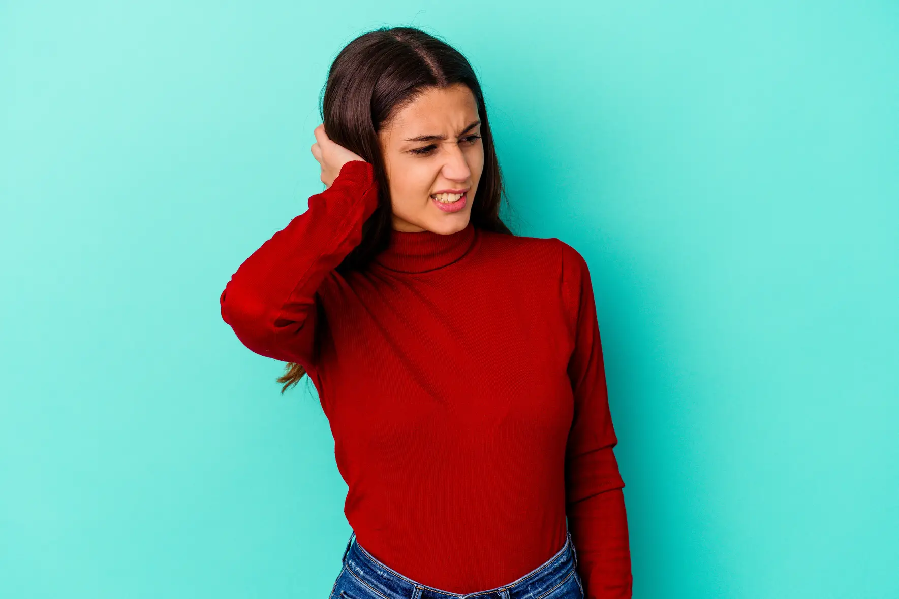 Боль в ухе: опасность самолечения, эффективные методы облегчения боли и когда нужно к врачу